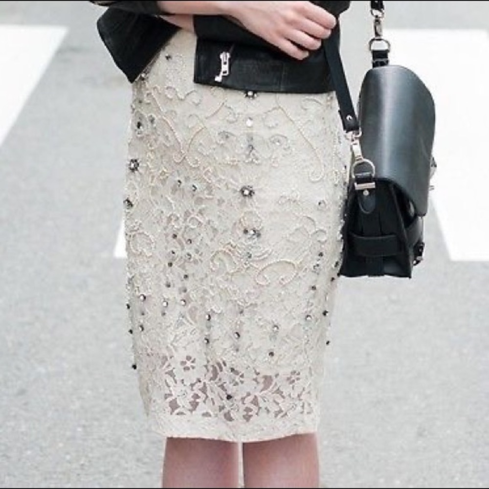 ✨HP✨ NWOT Zara Chandelier Ivory Cream Jewel Beaded Embellished Skirt Sz Small